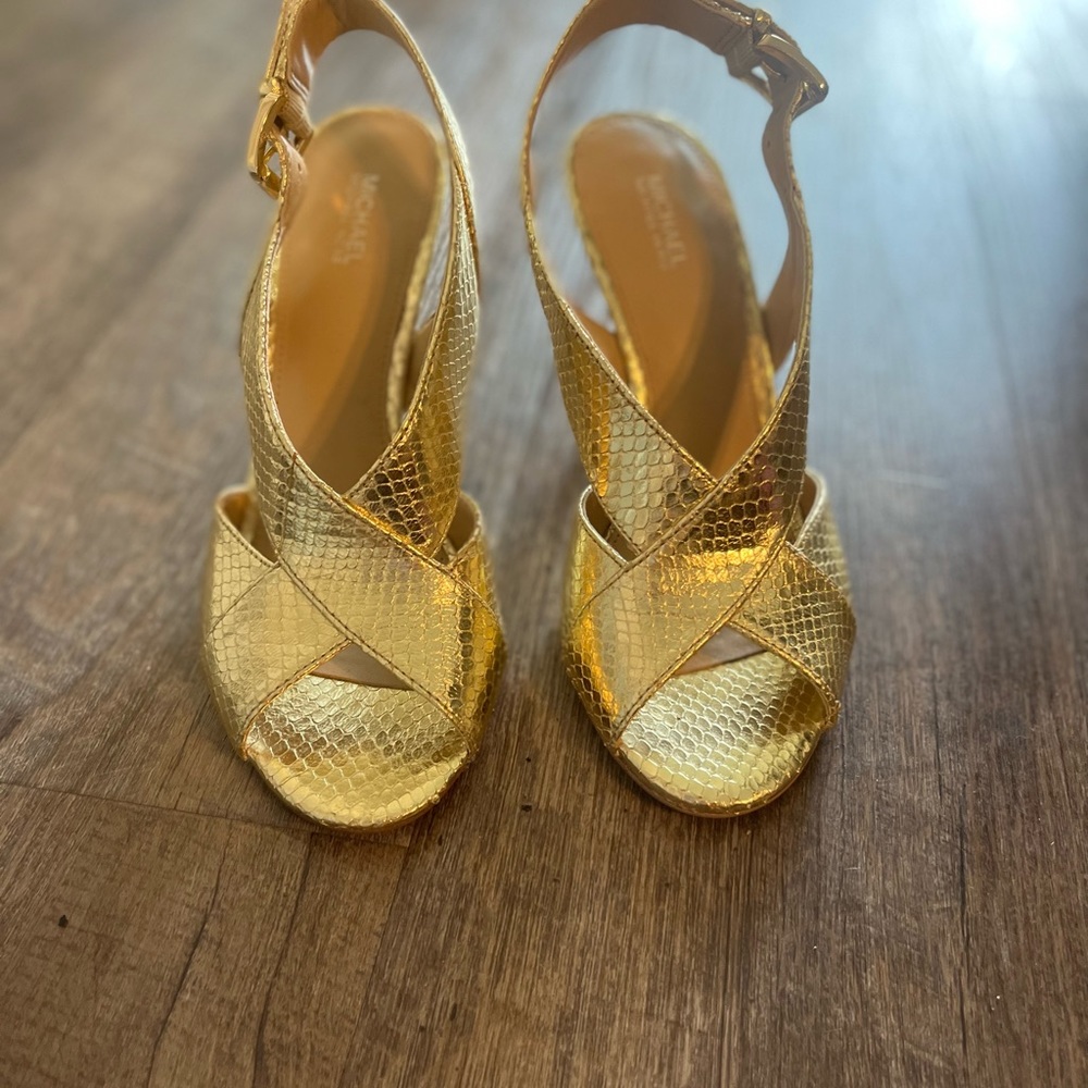 NWOT Michael Kors Heels